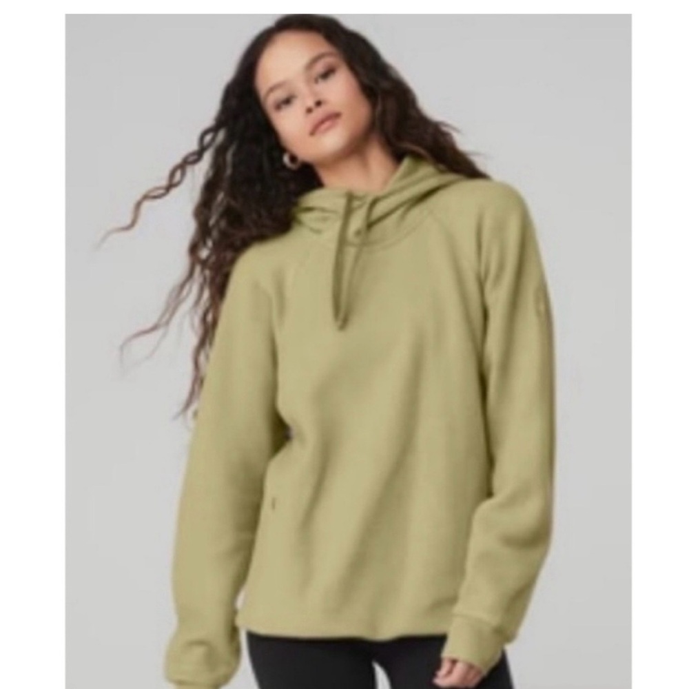 ALO YOGA Triumph Fleece Hoodie Wasabi color size small